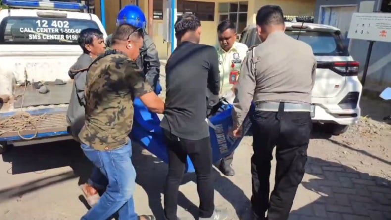 Pasutri Berboncengan Motor Kecelakaan di Gowa, Istri Tewas Terlindas Truk
