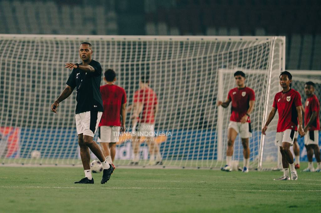 Timnas Indonesia Segrup Arab Saudi dan Irak, Kluivert Enggan Terjebak Nostalgia