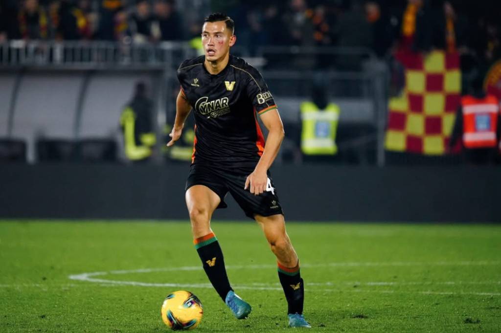 Jay Idzes Masuk Radar Genoa untuk Gantikan Mattia Bani