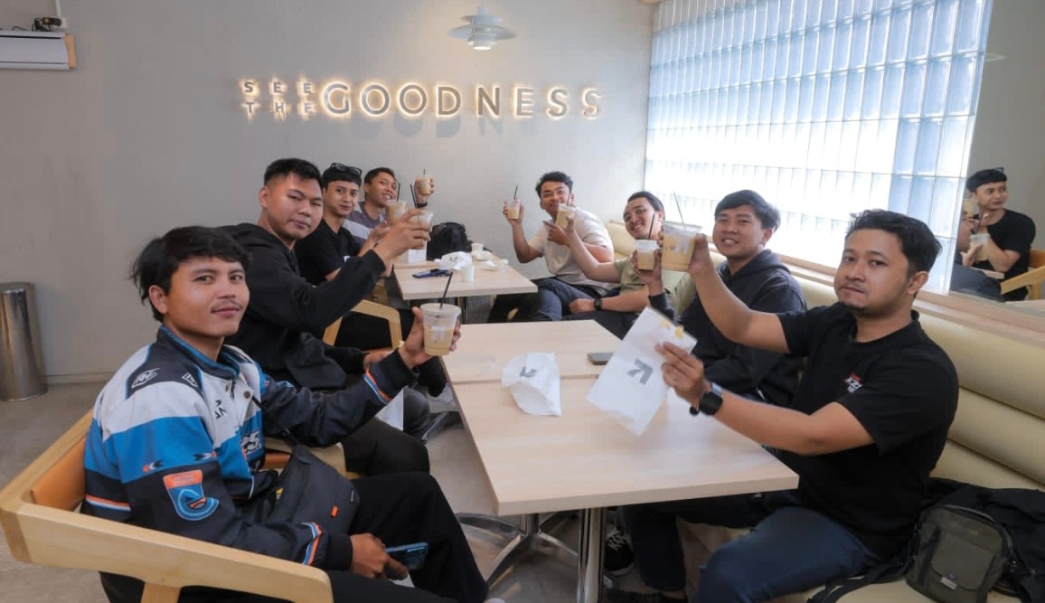 Bangun Kekompakan, Komunitas Otomotif Riders Weekend Jadikan Kafe Titik Kumpul
