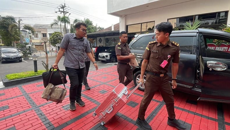 Geledah Kantor Dinkes KBB, Kejari Sita Sejumlah Dokumen dan Komputer