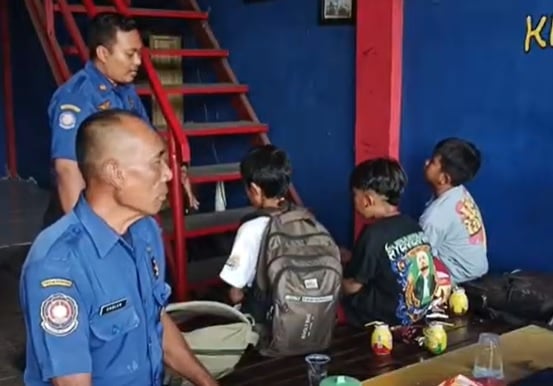 Geger 3 Santri di Jombang Kabur gegara Utang Layangan, Pesantren Bantah Isu Bullying