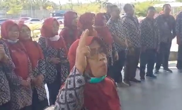 400 Nakes Demo di Kantor Bupati Brebes, Tuntut Pencairan TPP sejak Januari