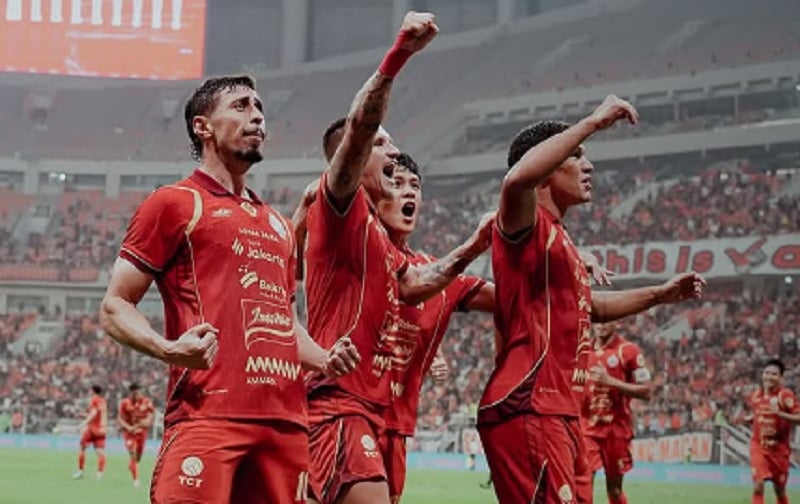 Persija Jakarta Mengamuk di JIS! Brace Eksel Runtukahu Bikin Arema FC Tak Berkutik