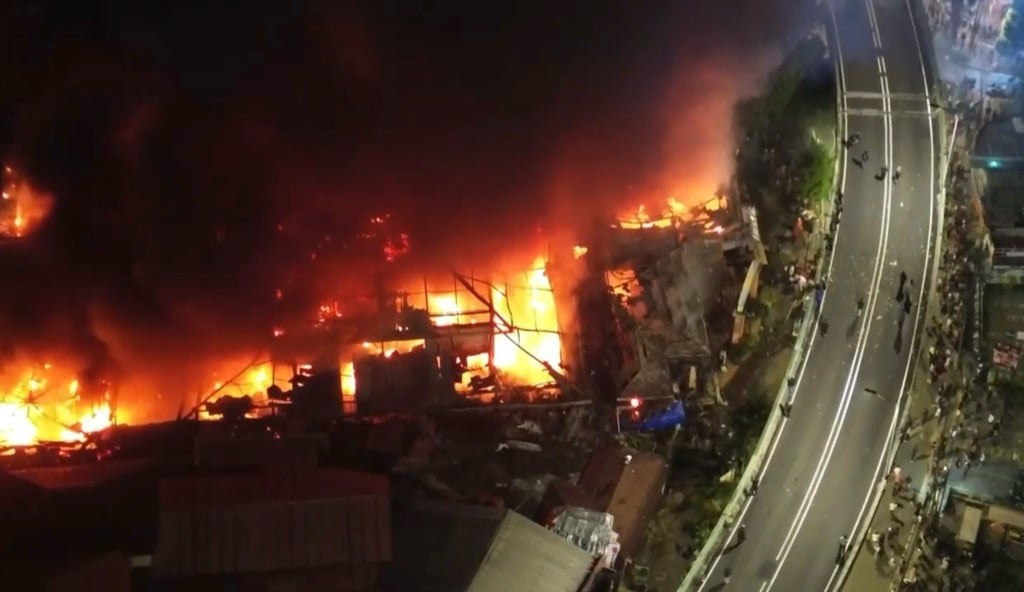 BPBD DKI: 552 Kios Pasar Taman Puring Ludes Terbakar, Korban Nihil 