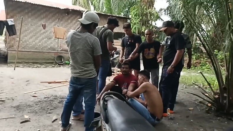 Polisi Gerebek Sarang Narkoba di Sei Kamah Asahan, 5 Orang Ditangkap