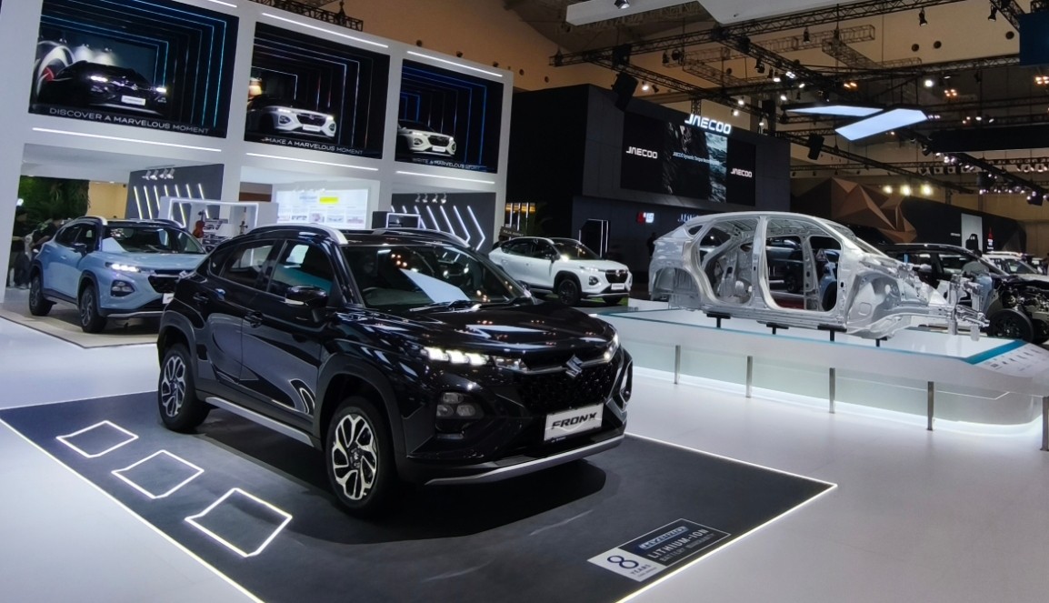 Ada Fitur ADAS, Suzuki Ungkap 35-40 Persen Konsumen Fronx Kaum Perempuan 