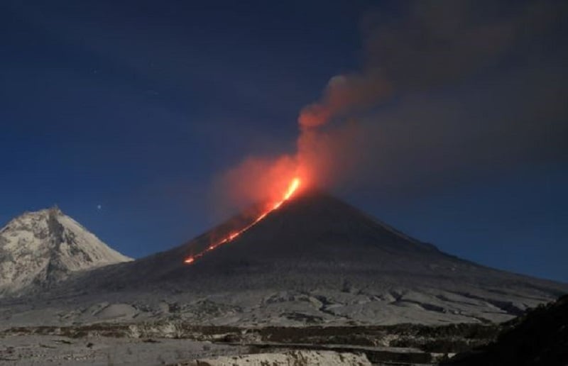 Ngeri! Gunung Api Meletus di Kamchatka Rusia setelah Gempa Dahsyat M8,7