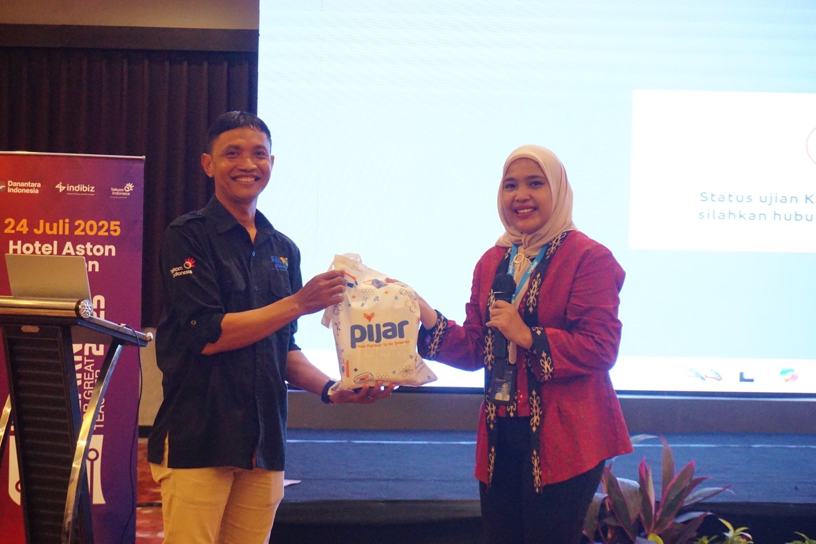 Jalin Kerja Sama, Telkom Dukung Digitalisasi 5 SMA/SMK di Ciayumajakuning