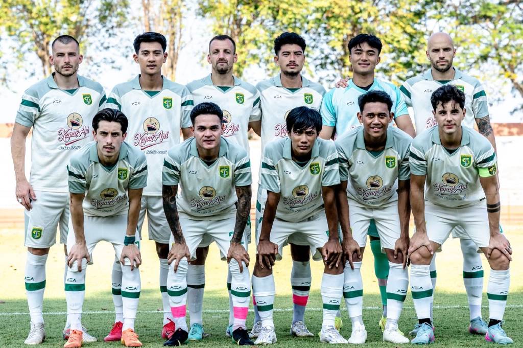 Persebaya Surabaya Pertimbangkan Tambah Pemain Asing Jelang Super League 2025-2026