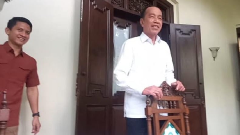 Jokowi Ungkap Sosok Mulyono yang Ramai Disebut Calo Tiket di Terminal Tirtonadi Solo