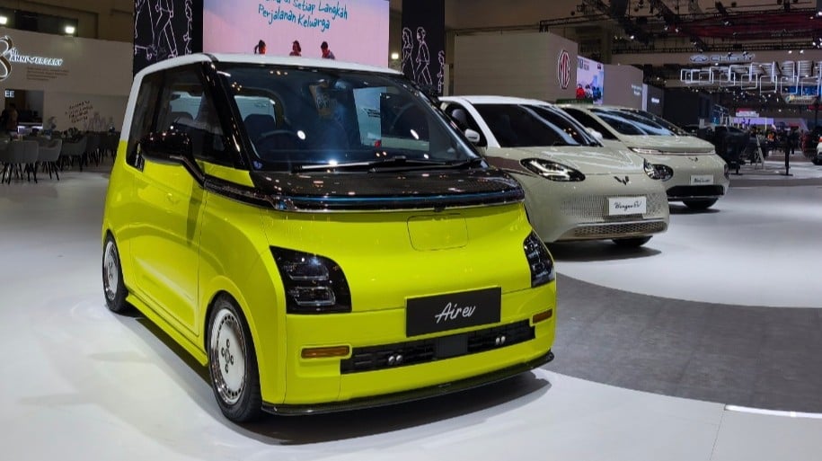 Mobil Listrik Wuling Banting Harga di GIIAS 2025, Apa Nggak Rugi?