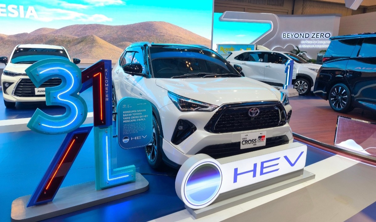 Banyak Pengunjung Beralih ke Mobil Hybrid di GIIAS 2025, Bagaimana Pembiayaannya?