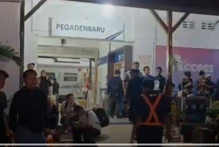 Kesaksian Warga Detik-Detik KA Argo Bromo Anggrek Anjlok di Pegaden Baru Subang