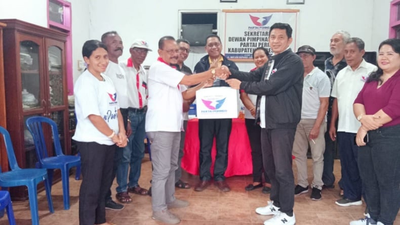 Partai Perindo NTT Salurkan Bantuan Masker untuk Warga Terdampak Erupsi Gunung Lewotobi