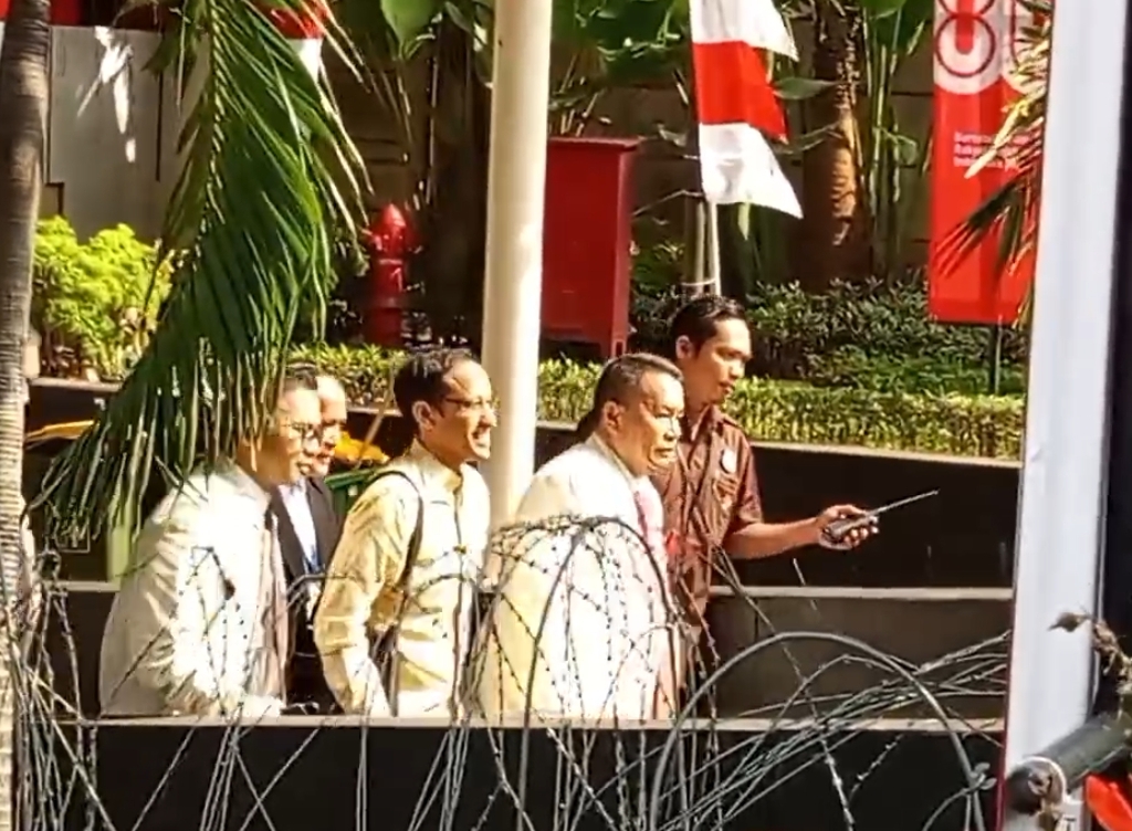 Nadiem Tiba di KPK untuk Pemeriksaan Korupsi Google Cloud