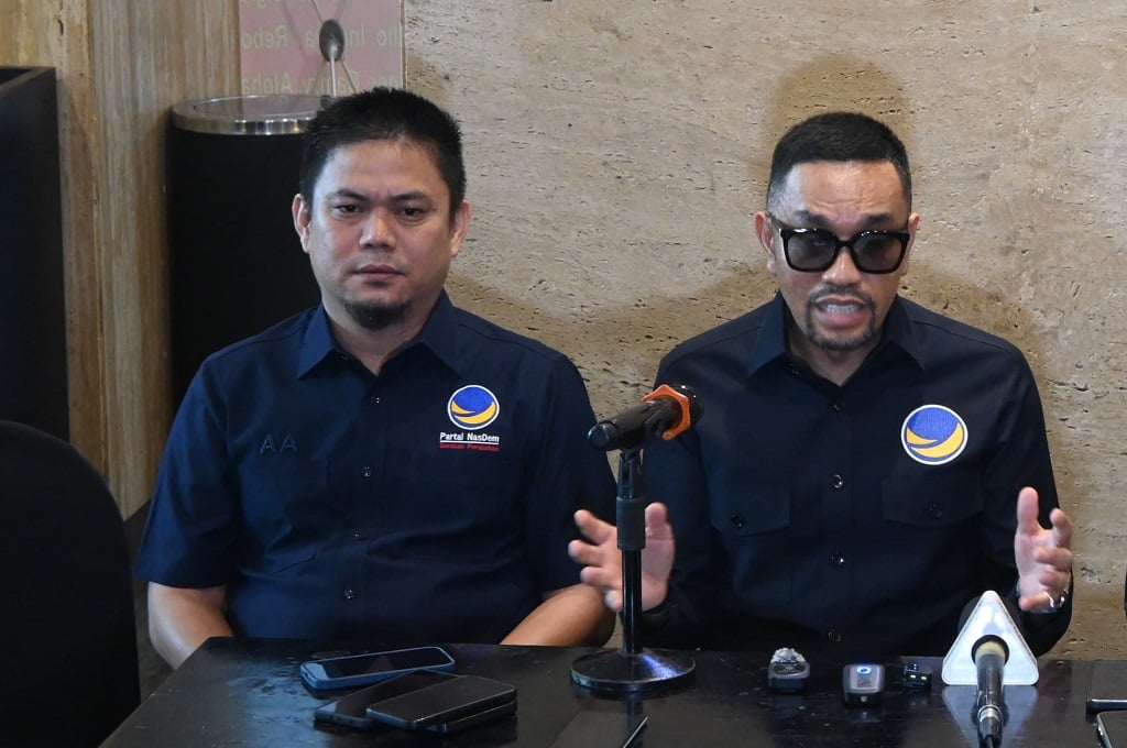 Sahroni Bantah Bupati Kolaka Timur Kena OTT KPK: Ada di Sebelah Saya Ikut Rakernas
