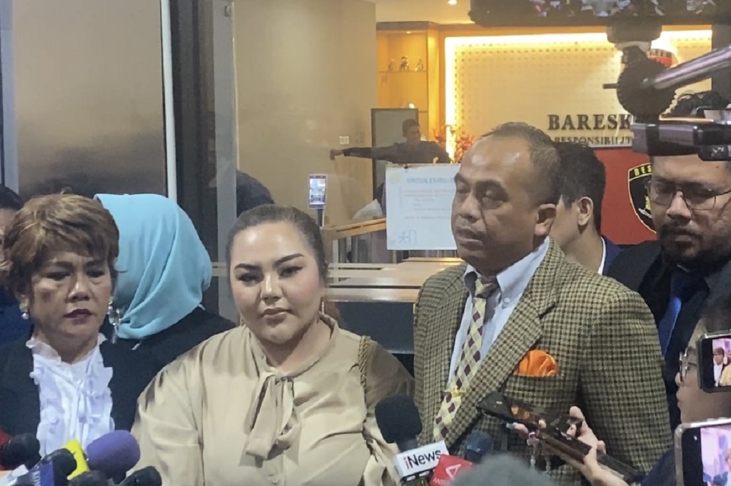 Lisa Mariana Selesai Jalani Tes DNA, Tunggu Kepastian Status Anak