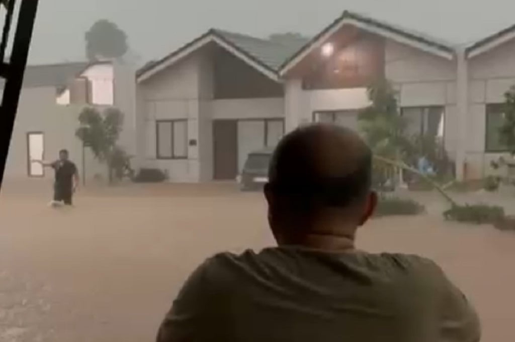Hujan Deras Guyur Bogor, Banjir hingga Pohon Tumbang di Sejumlah Titik