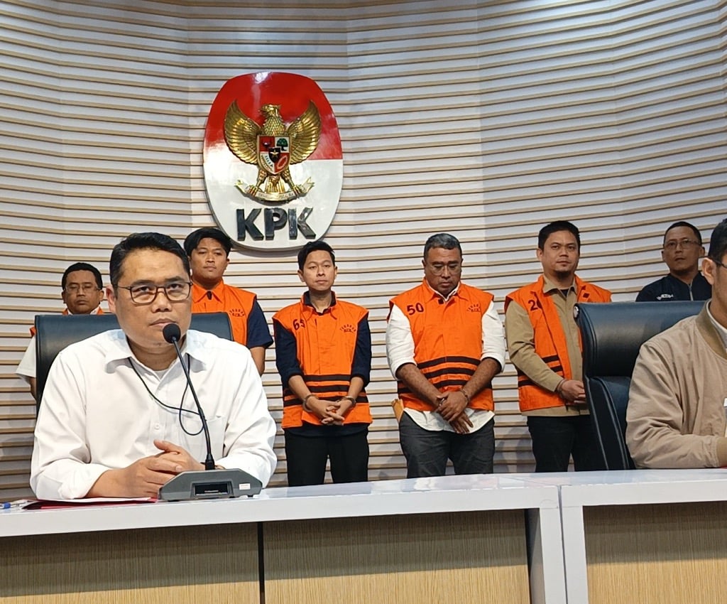 KPK Tetapkan Bupati Koltim Abdul Azis Jadi Tersangka Suap   