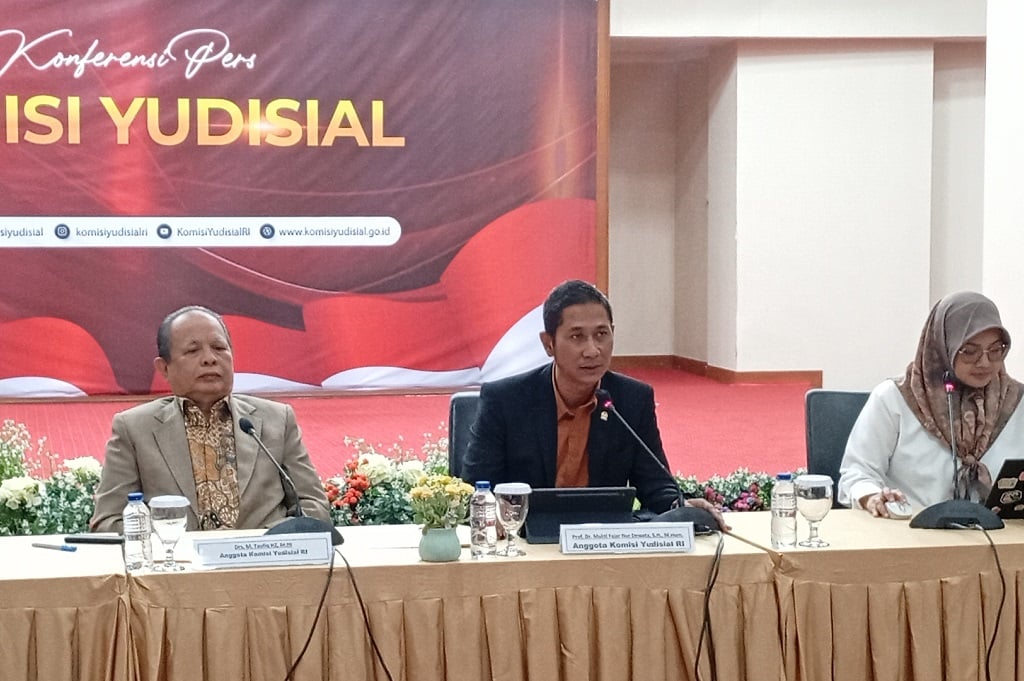 KY Usulkan 13 Calon Hakim Agung dan 3 Calon Hakim Ad Hoc HAM ke DPR