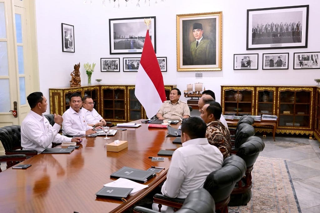 Prabowo Panggil Dasco hingga Kapolri ke Istana, Bahas Apa?