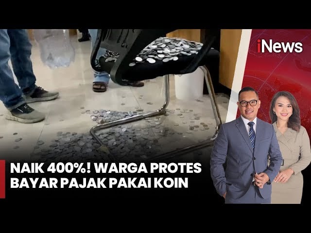Protes Pajak Naik 400%, Warga Jombang Bayar Pakai Uang Koin Satu Galon