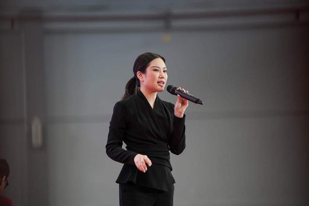 Angela Tanoesoedibjo Tekankan Pentingnya Soft Skill dan Adaptasi di Kuliah Umum UNTAR