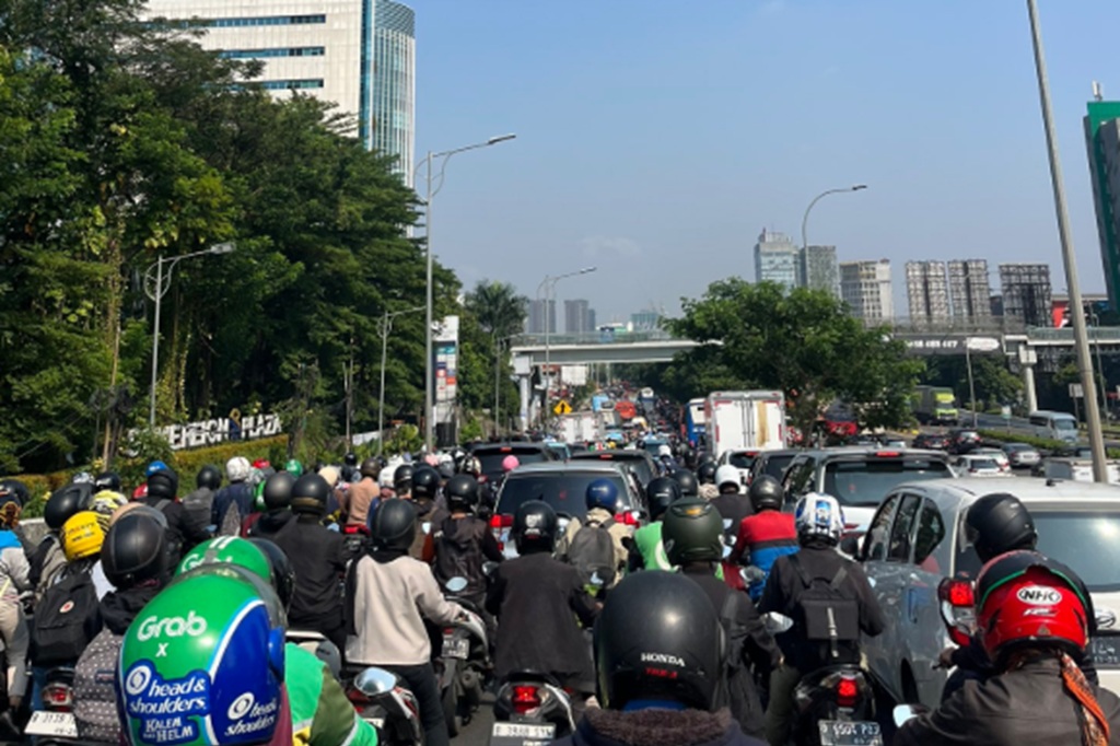 Awas Macet, Proyek Pipa Air Limbah di Jalan TB Simatupang Berlangsung hingga Oktober