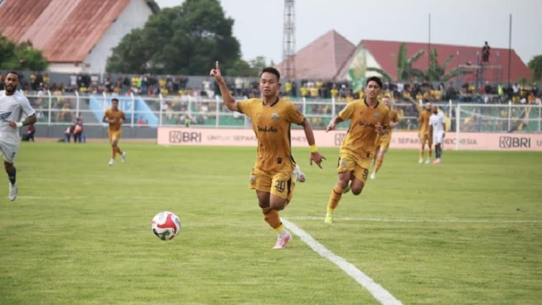 Laga Kandang Perdana, Bhayangkara Lampung FC Imbangi PSM Makassar 1-1