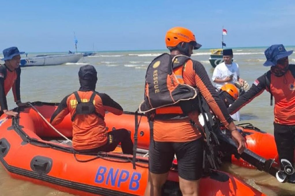 Nelayan di Sampang Hilang di Laut, Perahu Ditemukan Mesin Masih Menyala