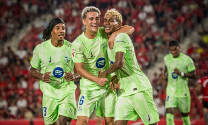 Barcelona Bantai Mallorca 3-0! Lamine Yamal Bikin Geger, Dua Kartu Merah Hancurkan Tuan Rumah