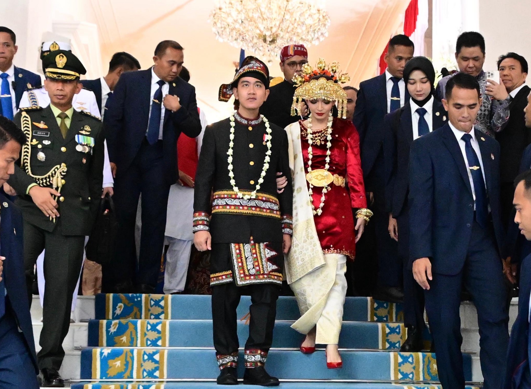 Gibran Ungkap Alasan Pakai Baju Adat Gayo saat Upacara HUT ke-80 RI di Istana