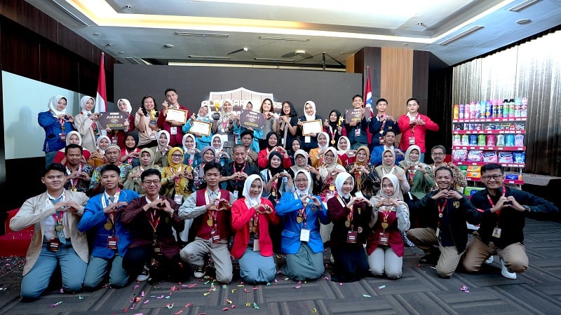Ajang Perdana Alfamart Class di 2025, SMKN 12 Jakarta Raih Juara Pertama