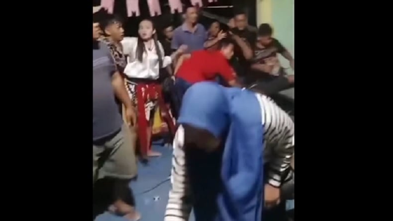 Pertunjukan Kuda Kepang di Asahan Ricuh, Pemain dan Penonton Bentrok