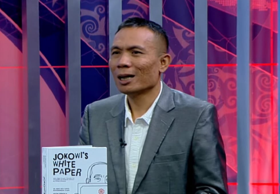 Rismon soal Filosofi Buku Jokowi's White Paper: Menjawab Konflik Abu-Abu terkait Ijazah Palsu