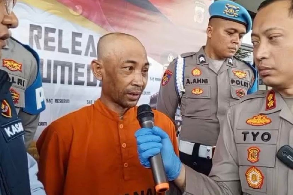 Dukun Gadungan di Sumedang Ditangkap, Tipu Warga dengan Jenglot dan Uang Mainan