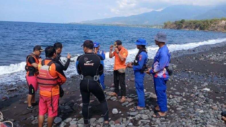Penyelam asal Banyuwangi Hilang di Pantai Elong-Elong Lotim, Pencarian Dilanjutkan Besok