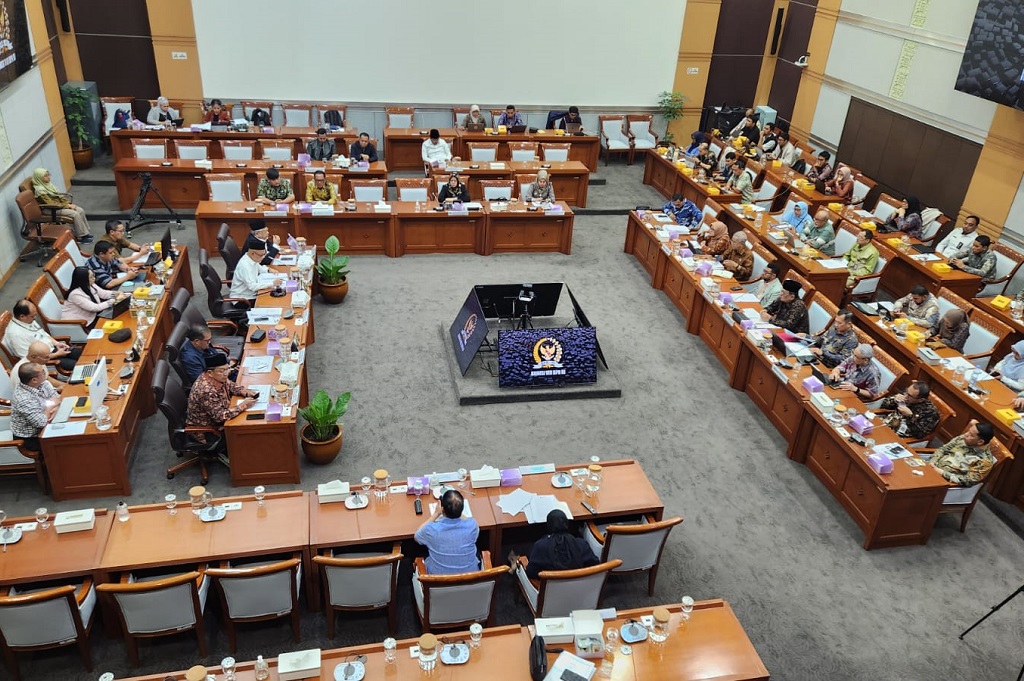 DPR dan Pemerintah Sepakat, Usia Minimal Berangkat Haji 13 Tahun