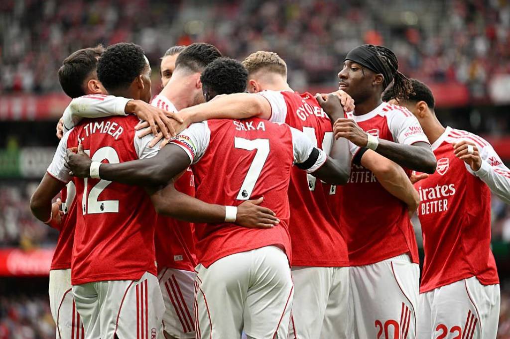 Hasil Lengkap Liga Inggris Semalam: Arsenal Pesta 5 Gol vs Leeds, Tottenham Hajar Man City