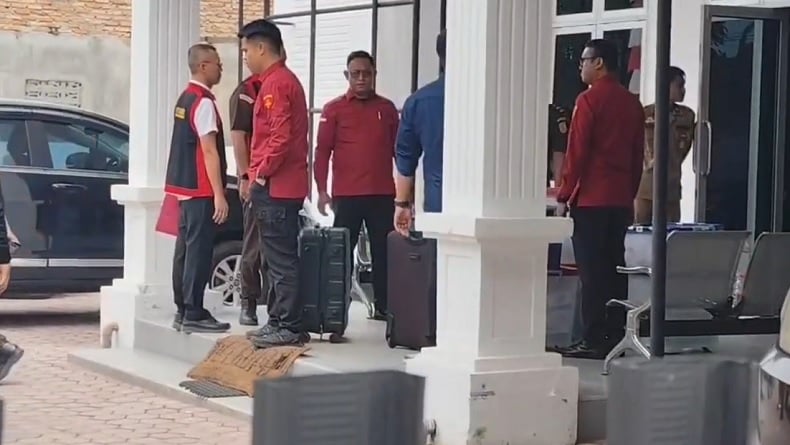 Usut Dugaan Korupsi Dana Hibah Rp16,5 Miliar, Kantor KPU Tanjung Balai Digeledah Kejari 