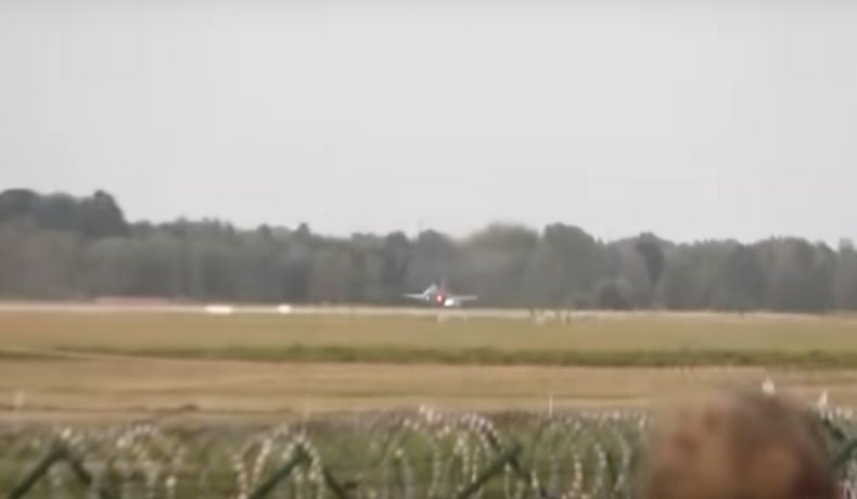 Tragis! Jet Tempur F-16 Jatuh saat Latihan Akrobatik untuk Air Show, Pilot Tewas