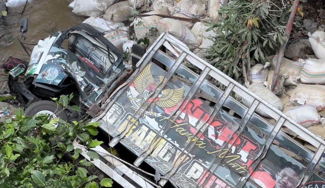 Kecelakaan Truk Angkut Dedak Masuk Jurang di Lombok Tengah, Sopir dan Kernet Kritis