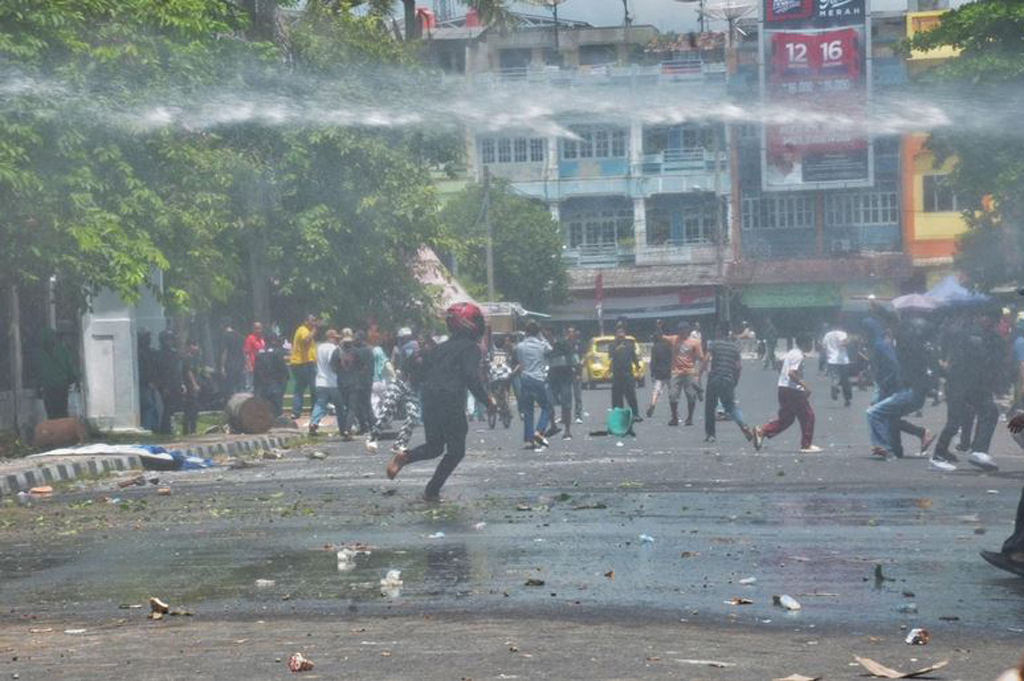 Demo Ricuh di DPRD OKU, 11 Orang Diduga Provokator Ditangkap Polisi