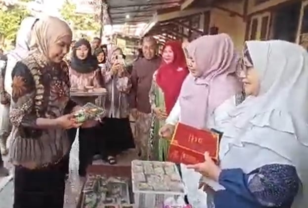 Rayakan Maulid Nabi, Warga Kaluwungu Kendal Gelar Tradisi Weh-Wehan