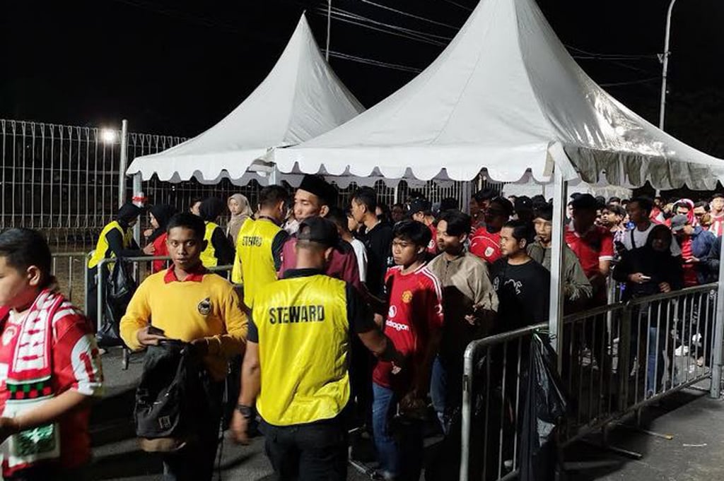 2.100 Personel Gabungan Amankan Laga Timnas Indonesia Vs China Taipei di GBT Surabaya