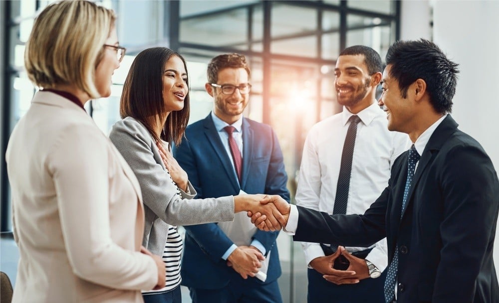 Strategi Efektif Memperkuat Hubungan Internal Perusahaan 