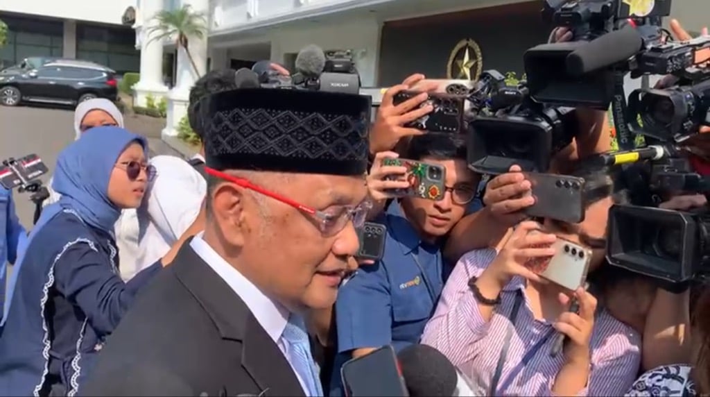 Prabowo Dikabarkan Reshuffle Kabinet, Kepala BP Haji Gus Irfan hingga Wamenkop Ferry ke Istana