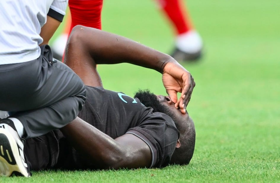 Romelu Lukaku Dipastikan Absen hingga Desember, Napoli Coret sang Bomber dari Skuad Liga Champions
