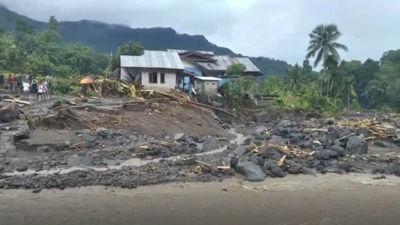 Banjir Bandang di Nagekeo, 3 Orang Sekeluarga Tewas 4 Hilang